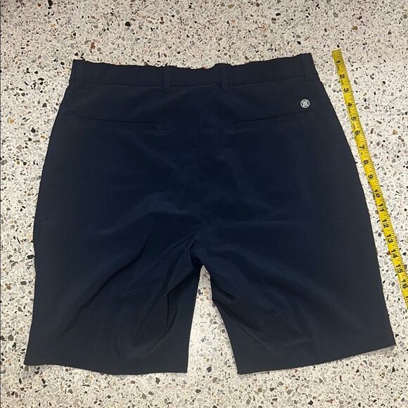 G Fore navy blue flat front golf shorts 32 - Picture 1 of 4